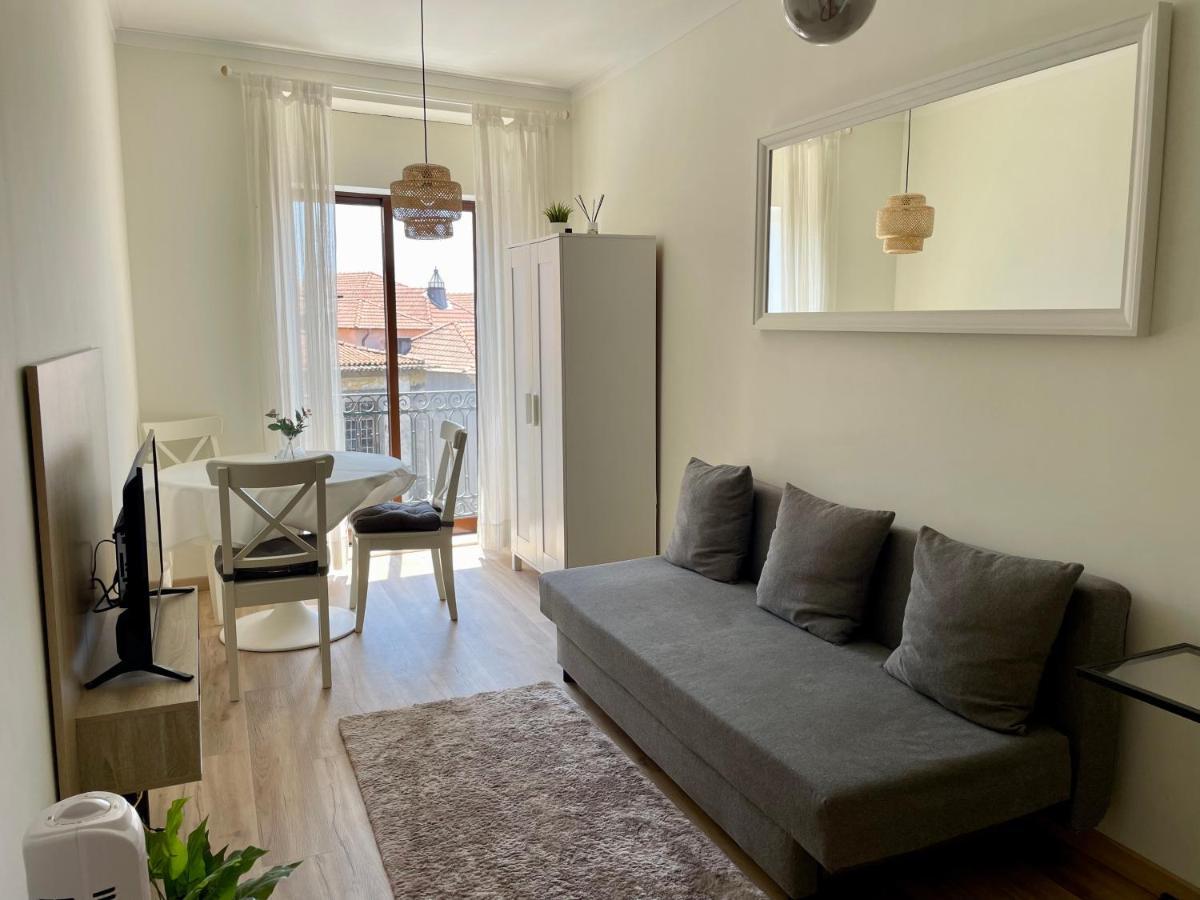 Old Town Cozy Apartment Porto Bagian luar foto